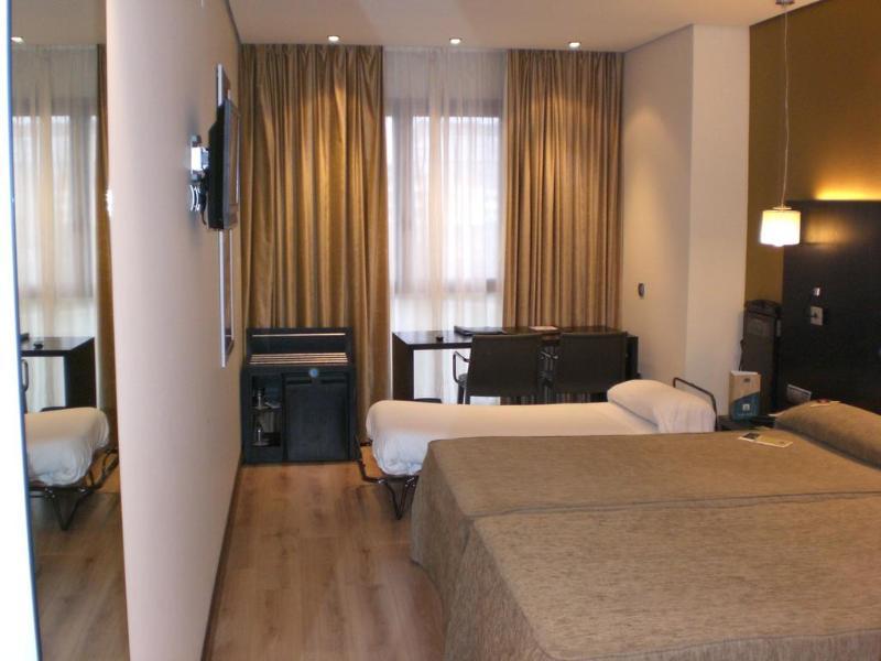 Hotel Occidental Pamplona Exteriér fotografie